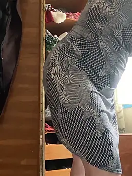 Irina2909xh online show from 04-11-26, 07:45