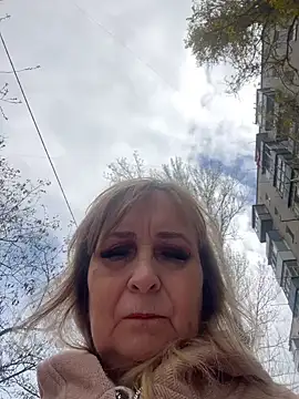 Irina2909xh online show from 04-21-26, 12:22