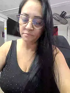 Ameliarizo online show from 04-02-26, 01:14