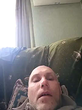 Sam Colt online show from 04-25-26, 12:19