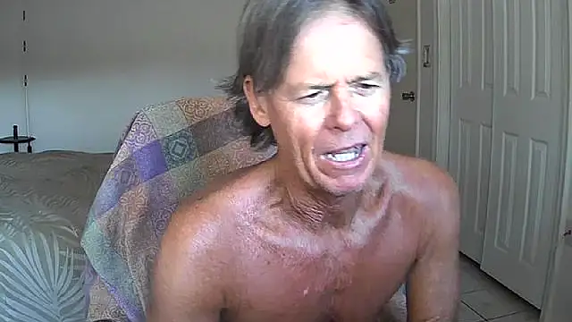 nakeedcowboi65 online show from 05-15-26, 11:34