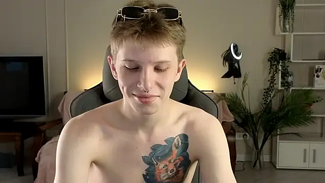 Snapshot of arlekincrop chatting on 09-09-25, 12:43 arlekincrop online show from 09-09-25, 12:43