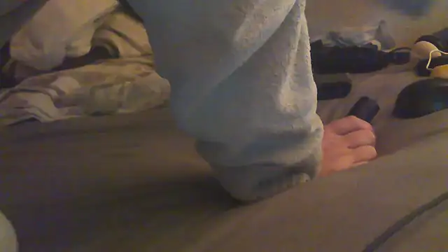 Snapshot of nymphoer1982 chatting on 02-28-26, 11:06 nymphoer1982 online show from 02-28-26, 11:06