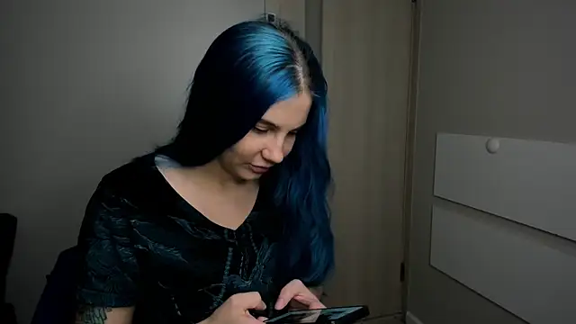 JuliaBusty online show from 11-07-25, 03:45