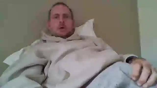 Snapshot of verylargecock chatting on 09-11-25, 08:36 verylargecock online show from 09-11-25, 08:36