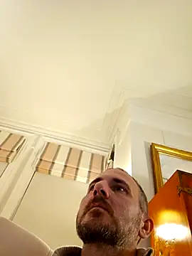 Snapshot of verylargecock chatting on 11-10-25, 05:56 verylargecock online show from 11-10-25, 05:56