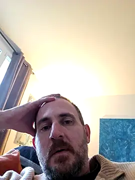 Snapshot of verylargecock chatting on 11-17-25, 03:07 verylargecock online show from 11-17-25, 03:07