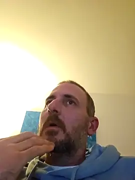 Snapshot of verylargecock chatting on 11-19-25, 08:09 verylargecock online show from 11-19-25, 08:09