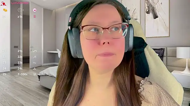 Victoria Romans online show from 04-28-26, 01:27