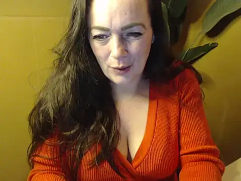 cloe85nl online show from 12-27-24, 10:23