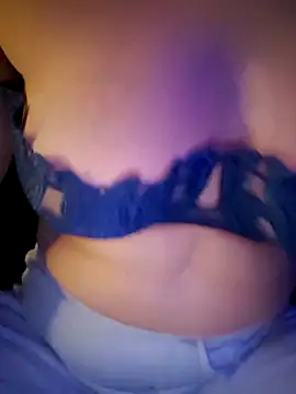 Cutegirlforyou online show from 04-04-26, 06:00