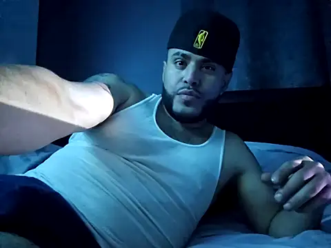 gardy8585 online show from 01-15-25, 12:58