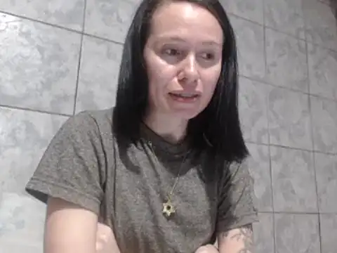 Venusluxodomme online show from 11-13-25, 04:44