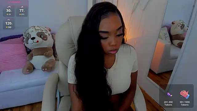Snapshot of zobe_love chatting on 02-12-25, 04:00 zobe love online show from 02-12-25, 04:00