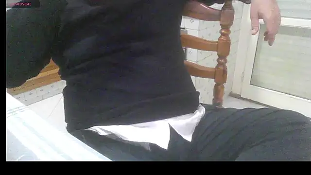 Snapshot of polloiw chatting on 02-25-26, 01:54 polloiw online show from 02-25-26, 01:54