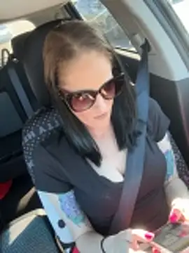 lolabunny9 online show from 01-05-26, 05:27