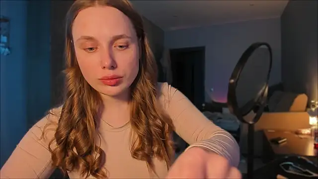 Snapshot of Rachel_Ro chatting on 01-15-25, 08:48 Rachel Ro online show from 01-15-25, 08:48