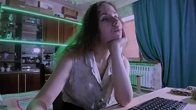 Snapshot of pa1e_pr1ncess chatting on 07-21-26, 06:16 pa1e pr1ncess online show from 07-21-26, 06:16
