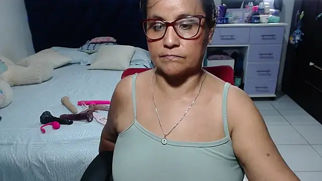 pervert mommy  online show from 05-11-26, 02:45