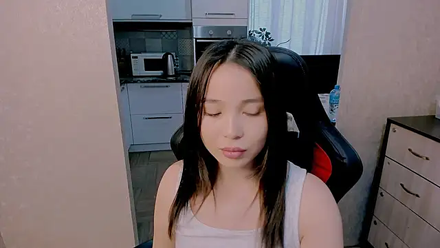 Snapshot of AyaMoon chatting on 11-25-25, 05:07 AyaMoon online show from 11-25-25, 05:07