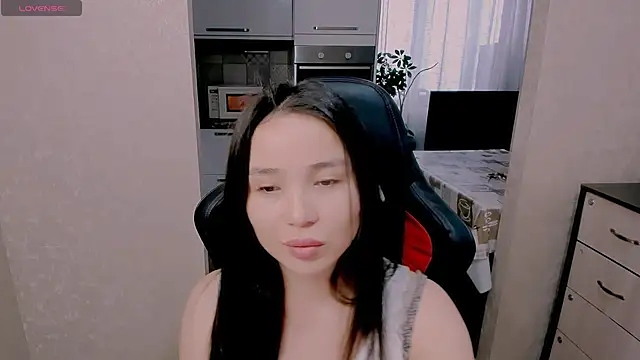 Snapshot of AyaMoon chatting on 12-02-25, 05:35 AyaMoon online show from 12-02-25, 05:35