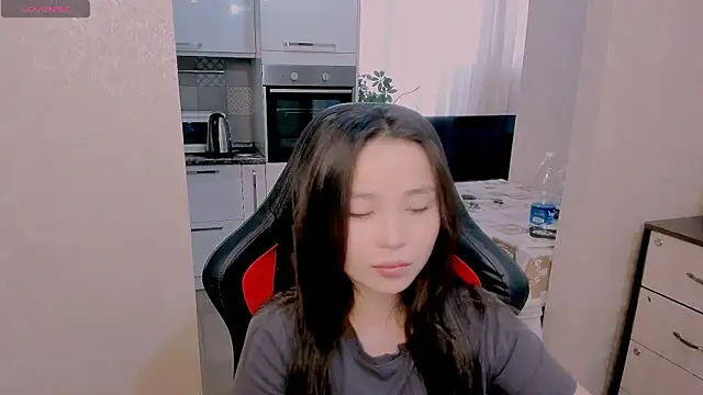 Snapshot of AyaMoon chatting on 12-04-25, 04:55 AyaMoon online show from 12-04-25, 04:55