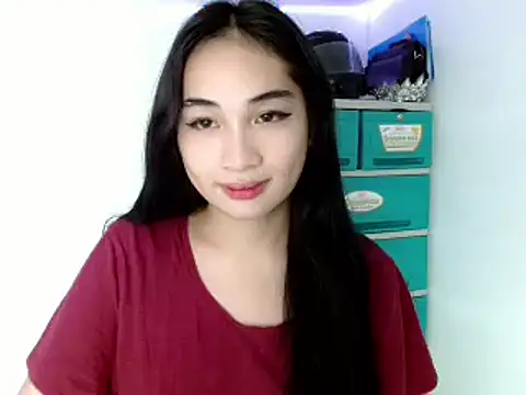 SweetLilly 18 online show from 02-02-25, 10:46