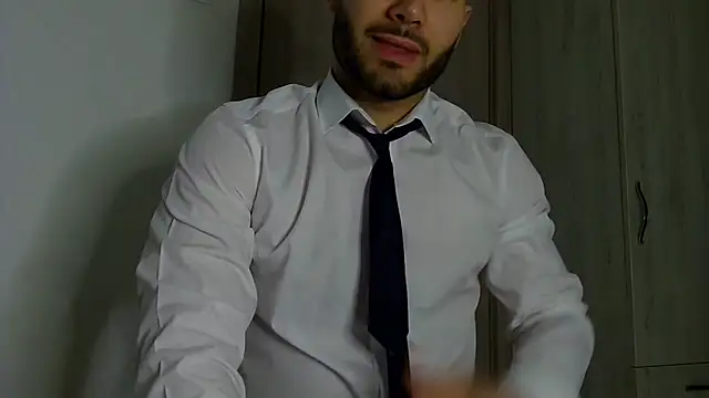 Justynn1 online show from 11-20-25, 06:02