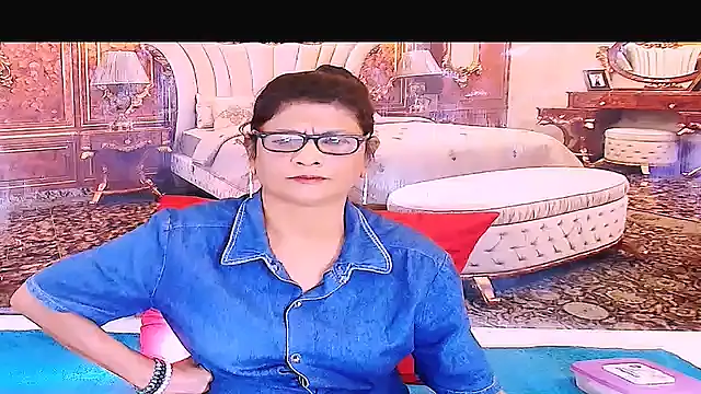 IndianAllure online show from 04-20-26, 05:43