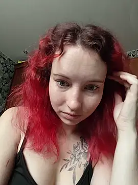 Frost foxy online show from 11-20-25, 04:12