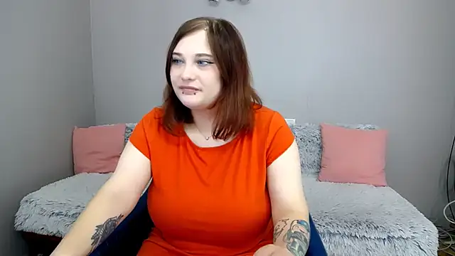 Estheri online show from 10-07-25, 06:32