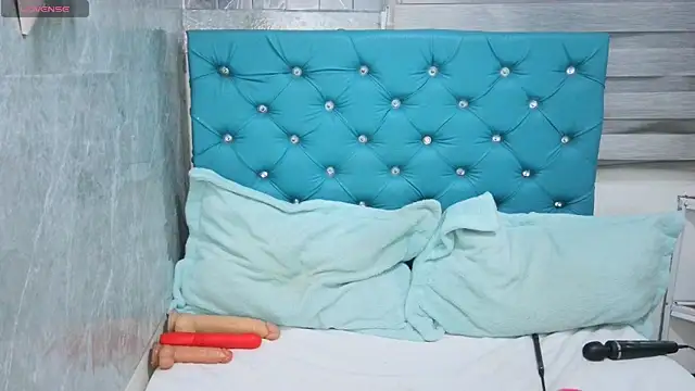 MAARYMOON online show from 10-25-25, 10:45