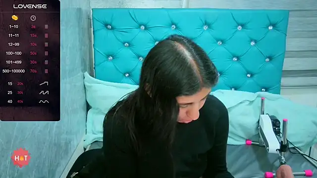 Snapshot of MAARYMOON chatting on 02-17-26, 11:18 MAARYMOON online show from 02-17-26, 11:18