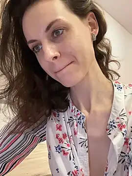 MissAnuta online show from 03-10-25, 04:14