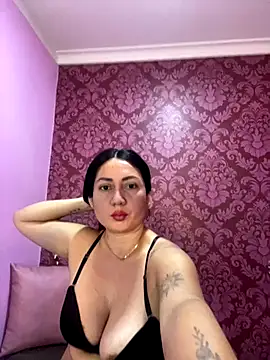 juliana diaz online show from 11-23-25, 11:10