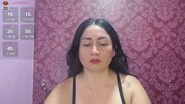 juliana diaz online show from 06-30-26, 01:12