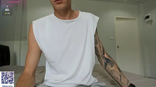 MiracleCam online show from 12-15-25, 04:50