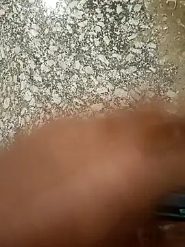 Snapshot of hq9870a chatting on 03-08-25, 01:47 hq9870a online show from 03-08-25, 01:47