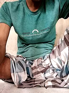 Snapshot of hq9870a chatting on 09-20-25, 08:04 hq9870a online show from 09-20-25, 08:04