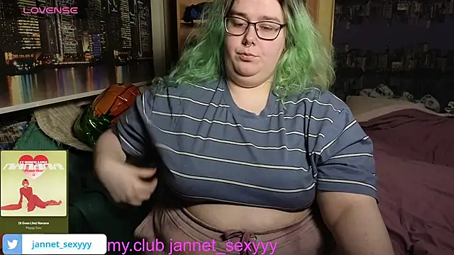 JannetPie online show from 12-22-25, 06:16