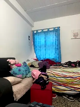 AlondraDiossa03 online show from 11-18-25, 06:23