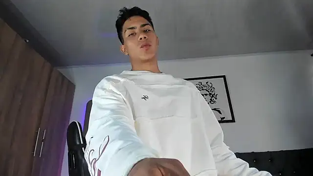 AlanNaughty online show from 01-10-26, 10:25