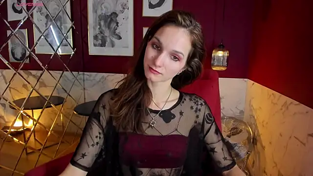 Snapshot of MirandaGlow chatting on 01-21-25, 11:56 MirandaGlow online show from 01-21-25, 11:56