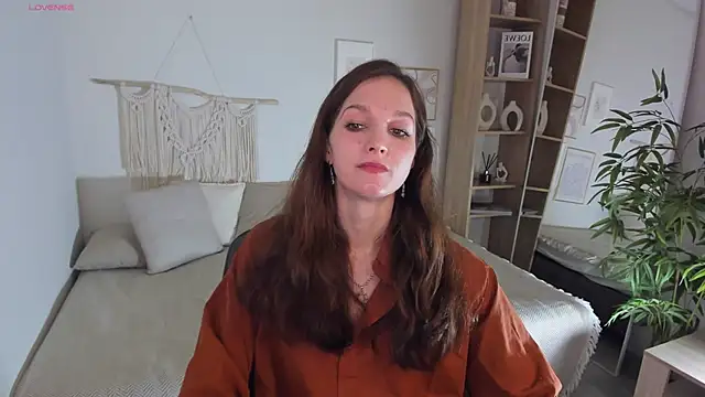 MirandaGlow online show from 01-06-26, 05:44