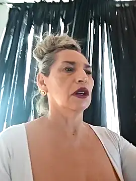 Snapshot of Lossexycacha chatting on 11-30-25, 01:48 Lossexycacha online show from 11-30-25, 01:48