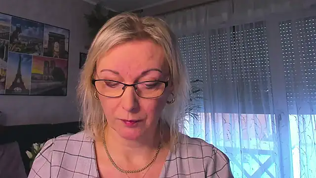 Snapshot of vanessa_chat chatting on 01-07-26, 02:19 vanessa chat online show from 01-07-26, 02:19