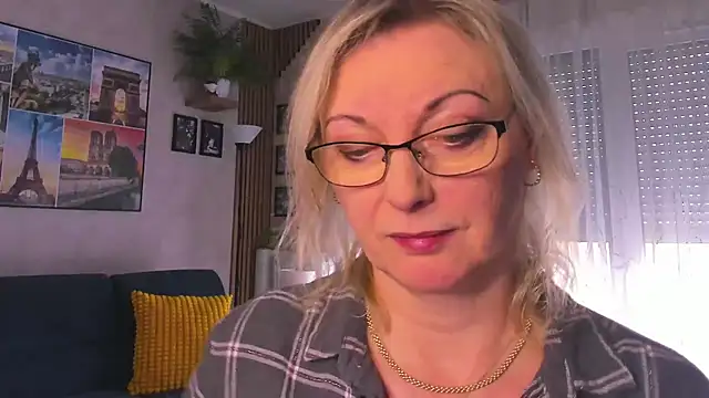 Snapshot of vanessa_chat chatting on 03-01-26, 02:19 vanessa chat online show from 03-01-26, 02:19