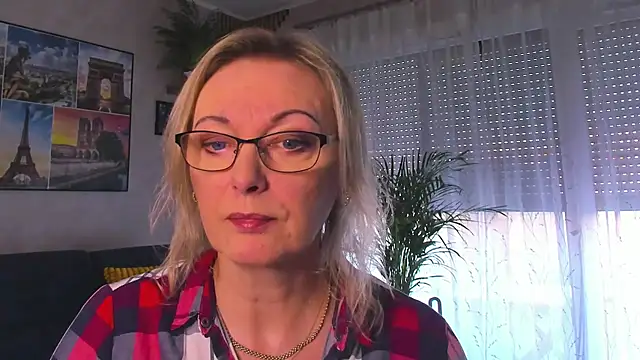 vanessa chat online show from 03-17-26, 03:59