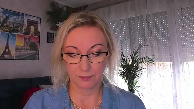 vanessa chat online show from 07-15-26, 01:27