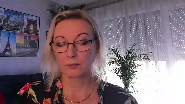 vanessa chat online show from 07-19-26, 01:15